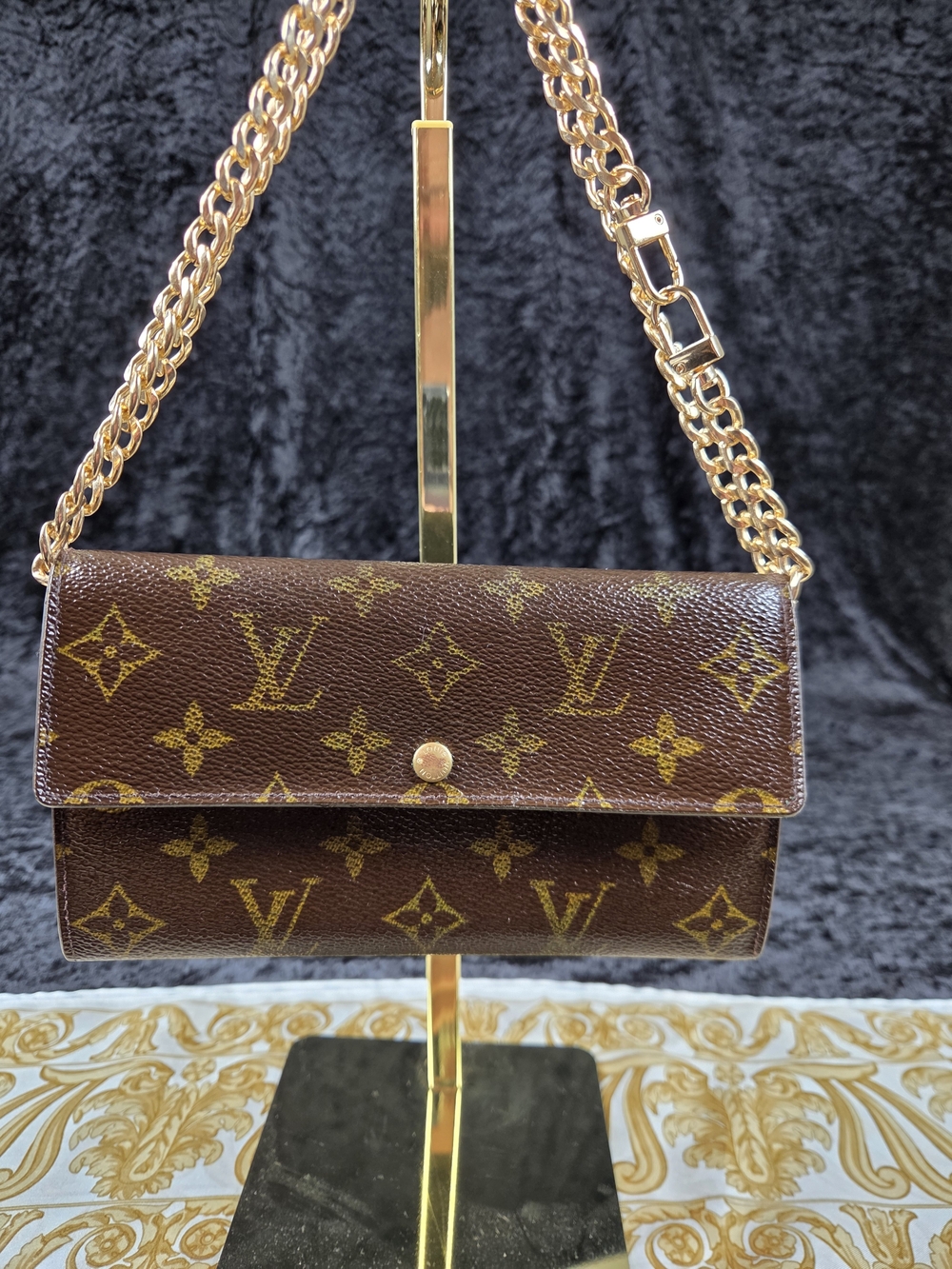 Louis Vuitton Monogram Sarah Wallet Clutch Authentic COA Included